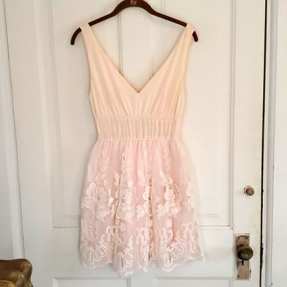 American Rag Dresses & Skirts - American Rag Blush Colored Dress
